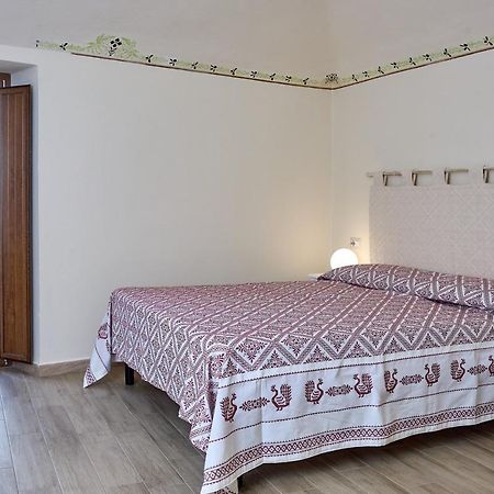 Casa Masuri, nel cuore di Dorgali Esterno foto