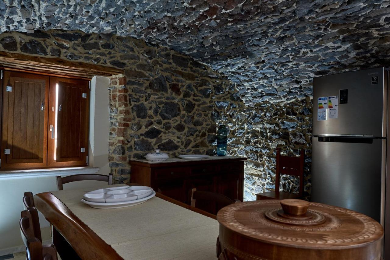 Casa Masuri, nel cuore di Dorgali Esterno foto